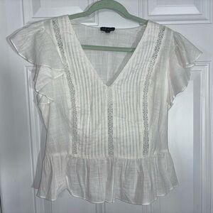 Bella D. White Lace Trim Blouse